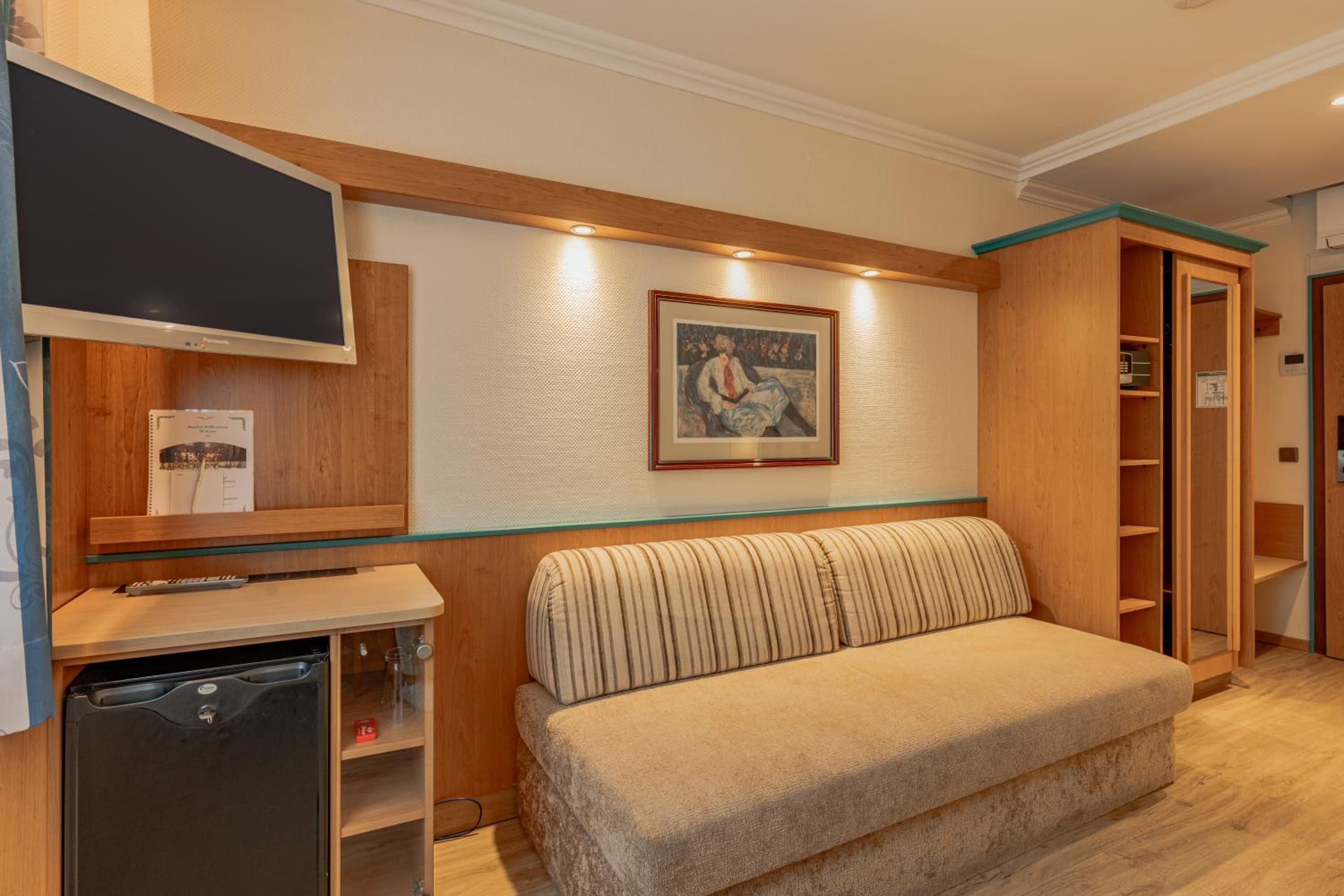Фото Parkhotel Crombach