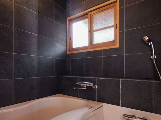 Фото Nipponia Sasayama Castle Town Hotel