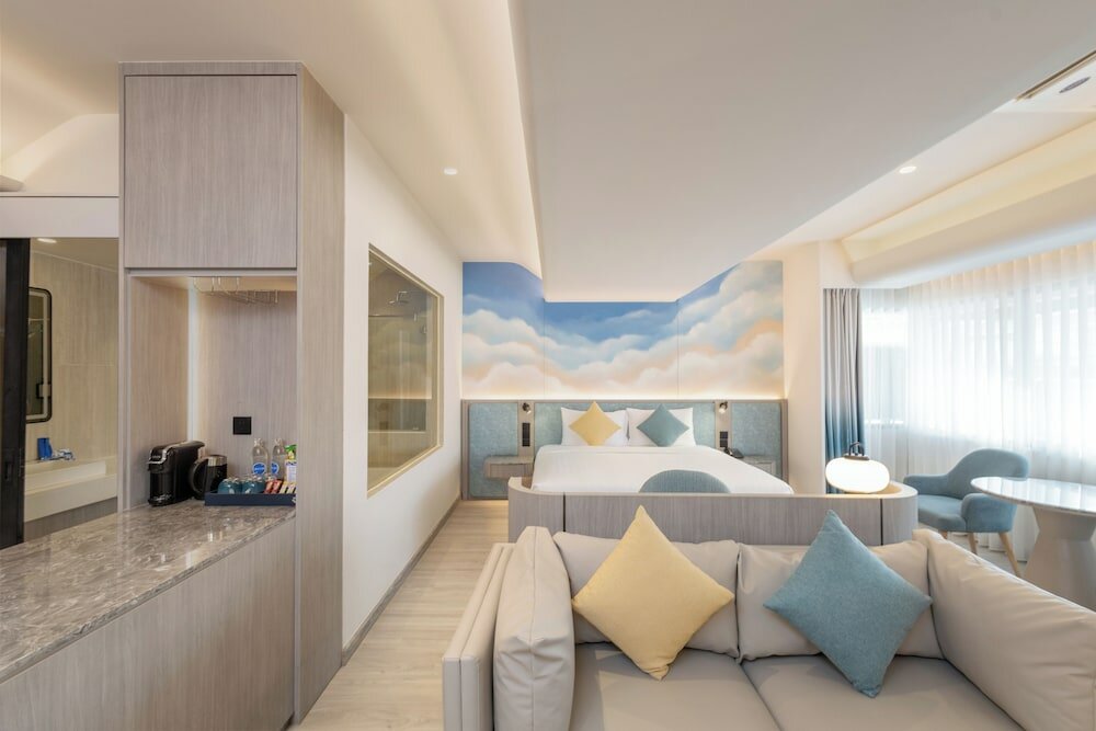 Фото 141616794833