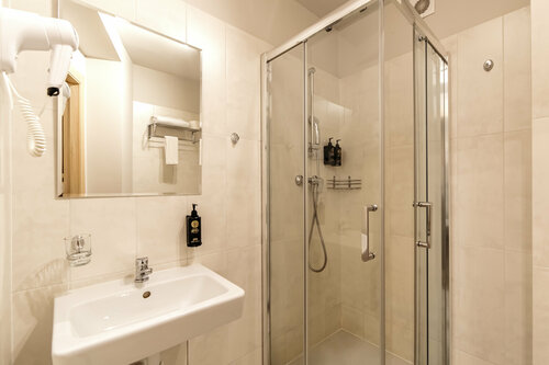 Гостиница Эмеральд в Екатеринбурге