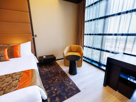 Фото Southern Sun Abu Dhabi