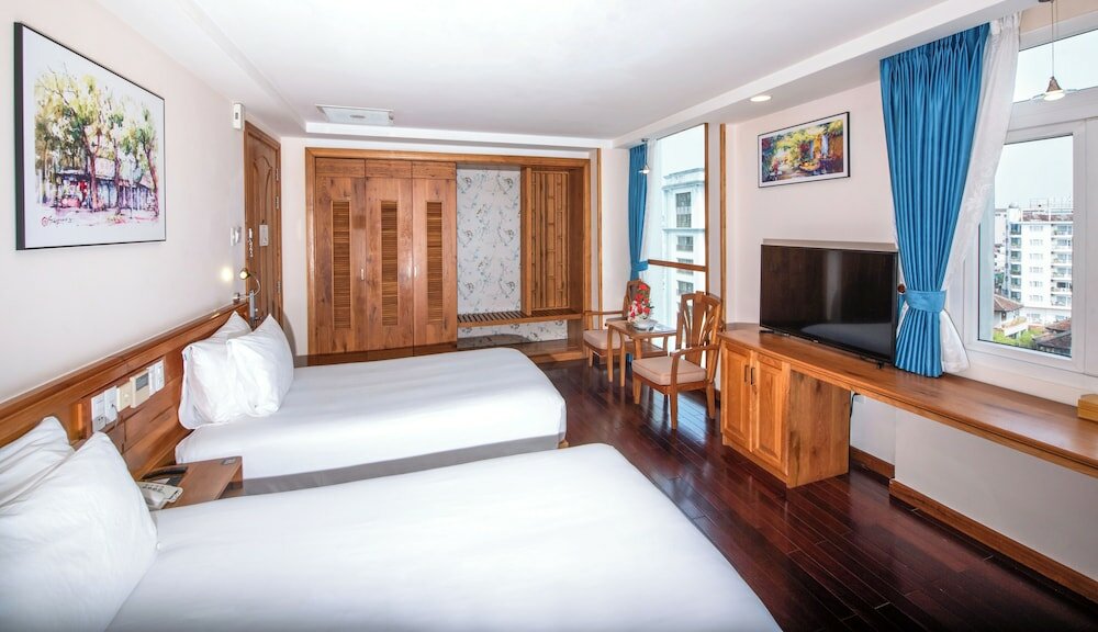 Фото Romance Hotel