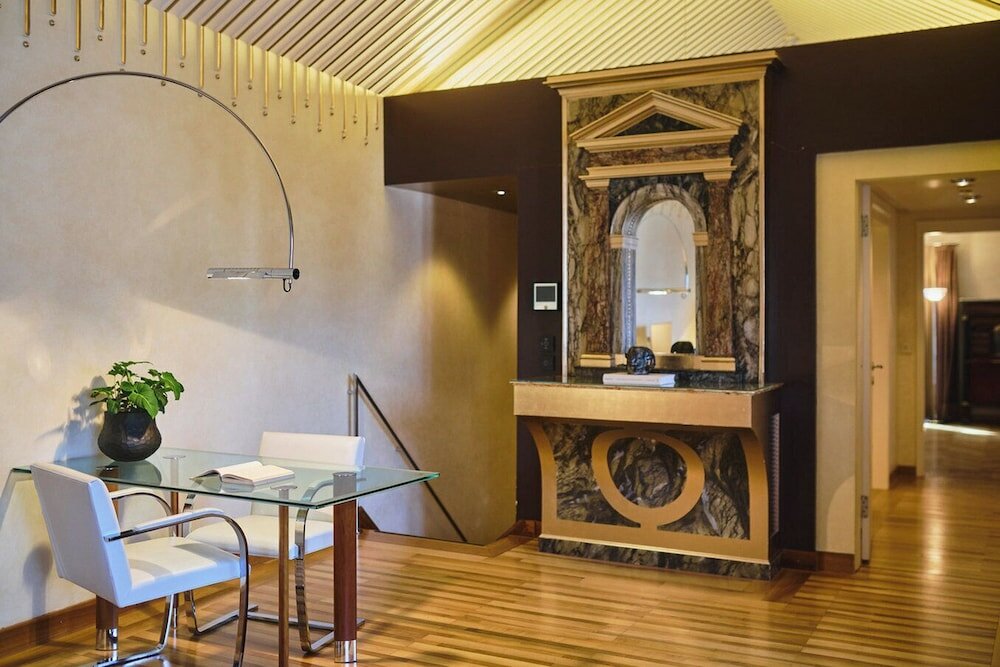 Фото Widder Hotel