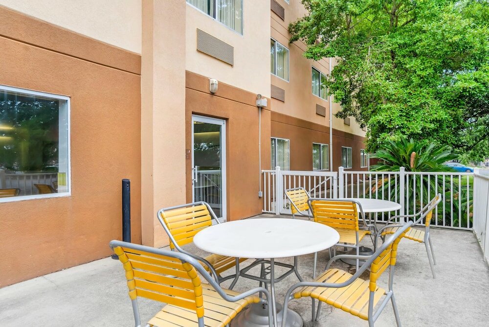 Фото Fairfield Inn Pensacola