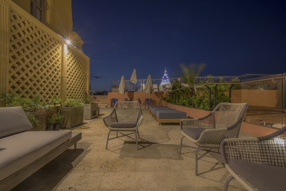 Фото Santa Catalina Hotel