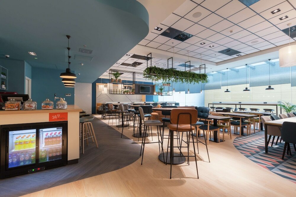 Фото Hampton by Hilton Utrecht Central Station