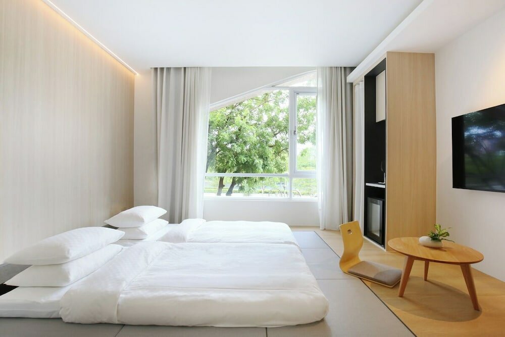 Фото Dandy Hotel Daan Park Branch