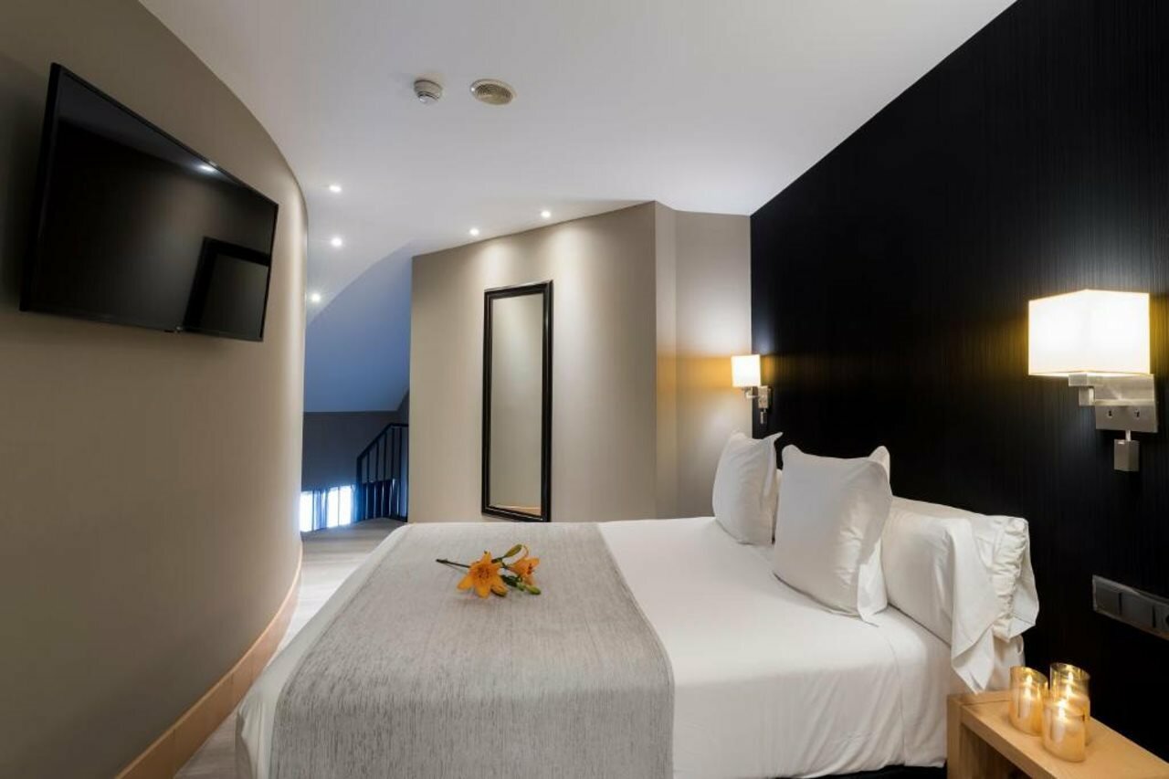 Фото Hotel Plaza