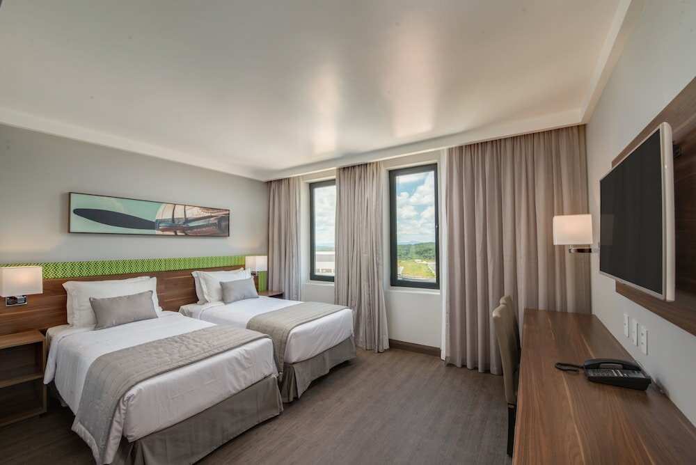 Фото Linx Confins