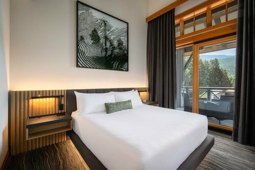 Внешний вид отеля Nita Lake Lodge в Муниципалитете курорте Уистлере, фото 3