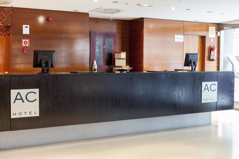 Фото Ac Hotel León San Antonio by Marriott