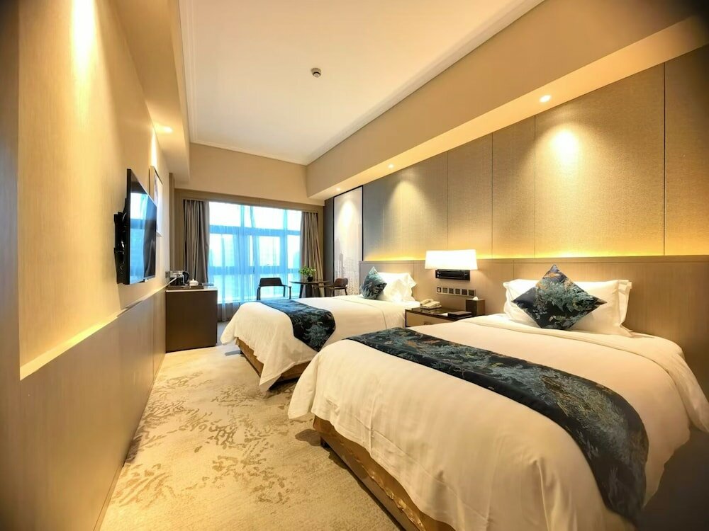 Фото Pine City Hotel