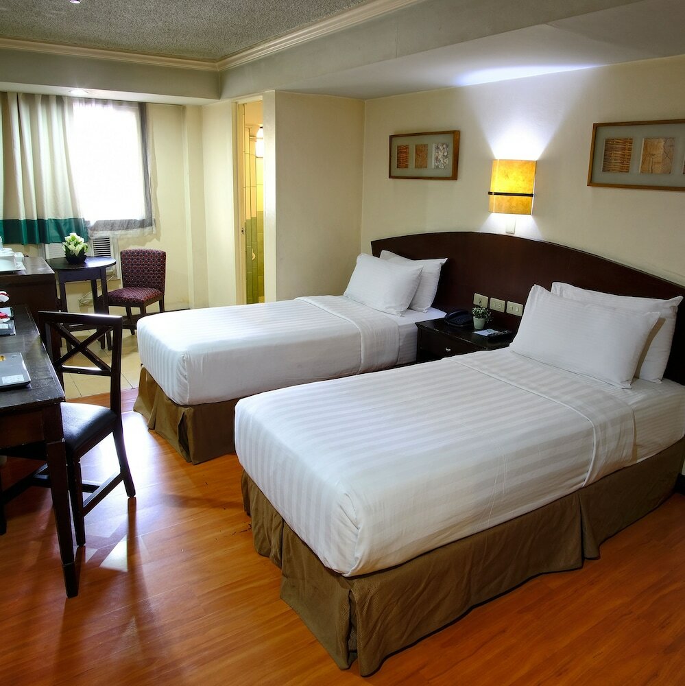 Фото Fersal Hotel Manila