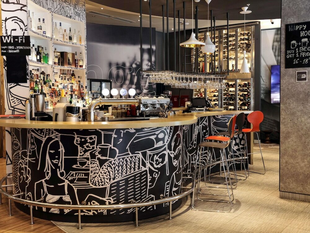 Фото Ibis Yerevan Center