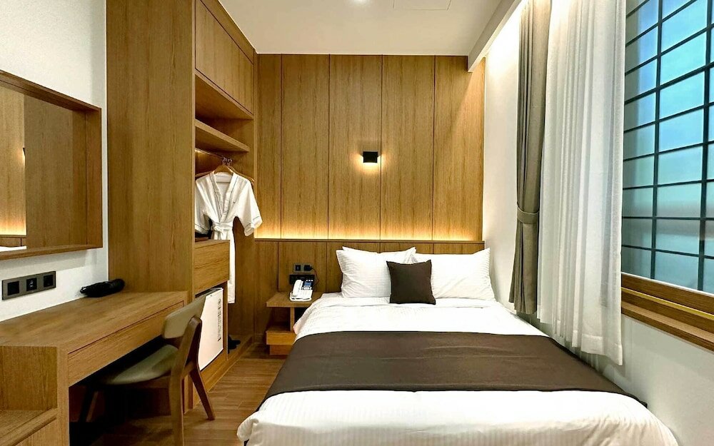 Фото Commodore Hotel Pohang