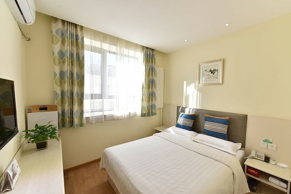 Фото Beijing Dongdan Hotel