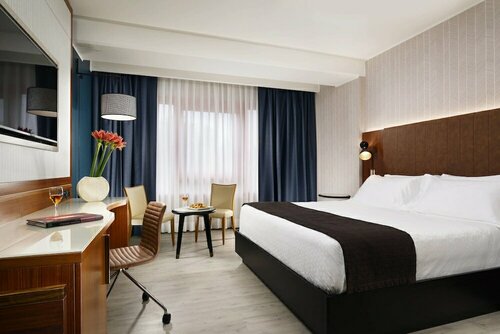 Внешний вид отеля Four Points by Sheraton Siena в Сиене, фото 2