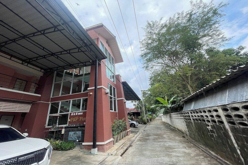 Фото P and P Place Apartment Kanchanaburi