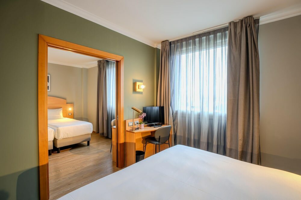 Фото Tulip Inn Turin West