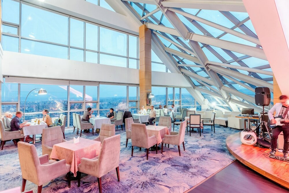 Фото The Blue Sky Hotel & Tower