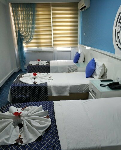 Гостиница Kar Hotel Mersin в Торосларе