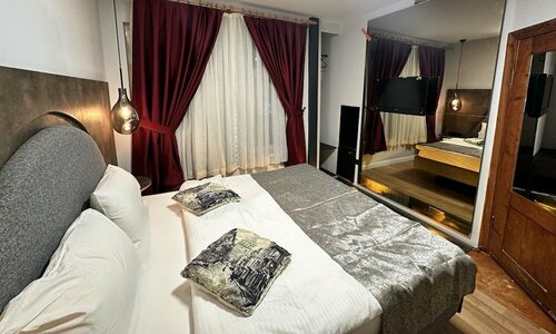 Внешний вид отеля Corner Hot в Бешикташе, фото 2