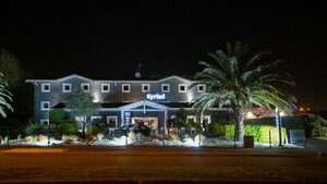Гостиница Kyriad Bordeaux Sud - Villenave d'Ornon
