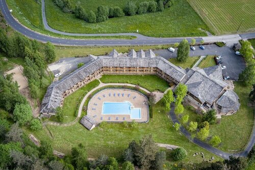 Гостиница Les Hameaux De Lozere, Sure Hotel Collection by Best Western в Сене-Флуре
