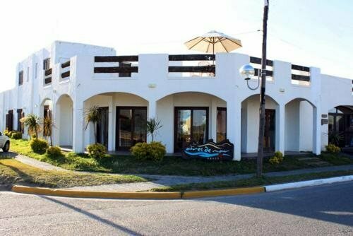 Гостиница Hotel Aires de Mar в Провинции Буэнос-Айрес