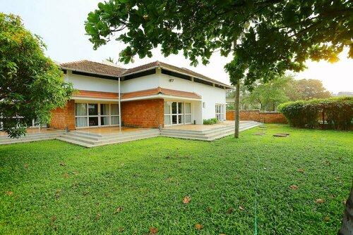 Гостиница Capital O 29855 Island Inn в Керале