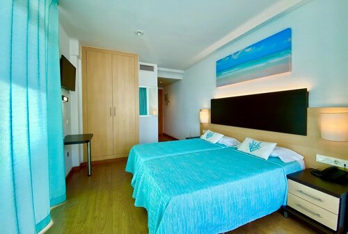 Гостиница Hotel Blaumar в Бланесе