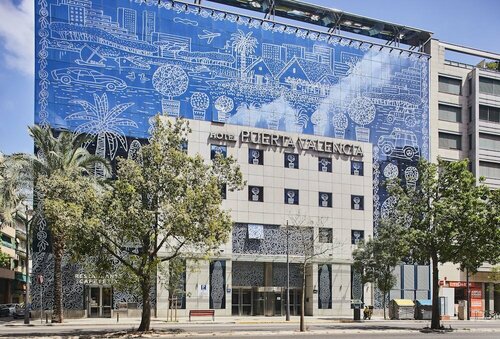 Гостиница Hotel Silken Puerta de Valencia в Провинции Валенсия