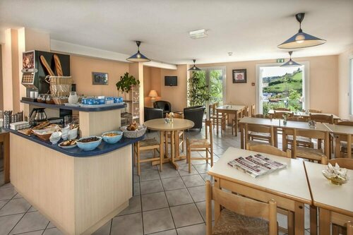 Гостиница Brit Hotel Saint-Flour в Сене-Флуре