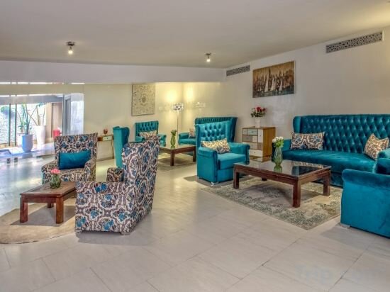 Фото Yaad City Hotel