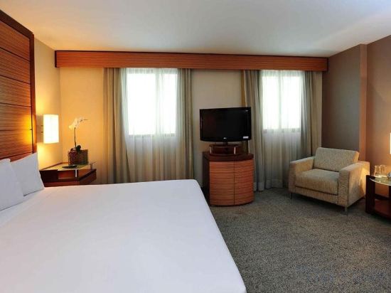 Фото Bci- Flats Corporate Plaza by Anora Spaces