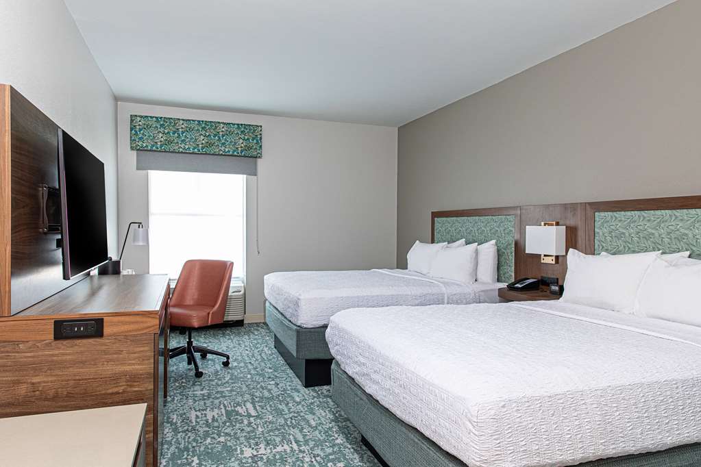Фото Hampton Inn & Suites Charleston/West Ashley