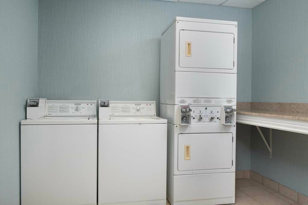 Фото Hampton Inn Russellville