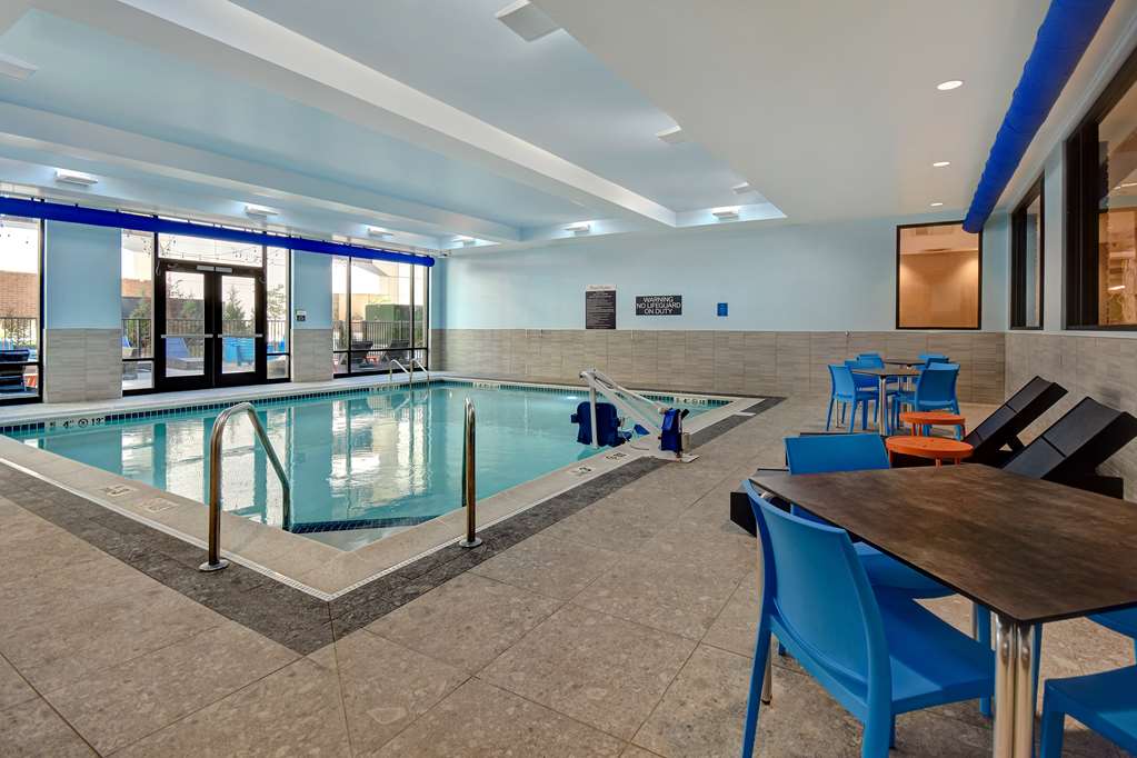 Фото Home2 Suites by Hilton Kalamazoo Downtown