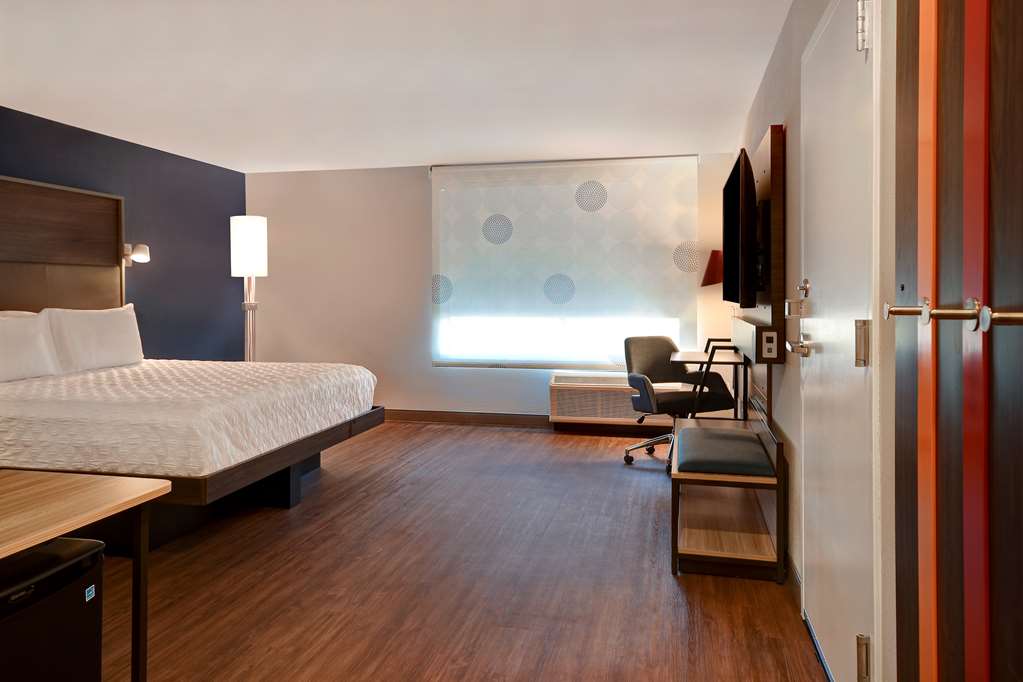 Фото Tru by Hilton Concord