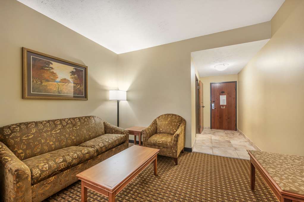 Фото Best Western Plus Grand Island Inn & Suites