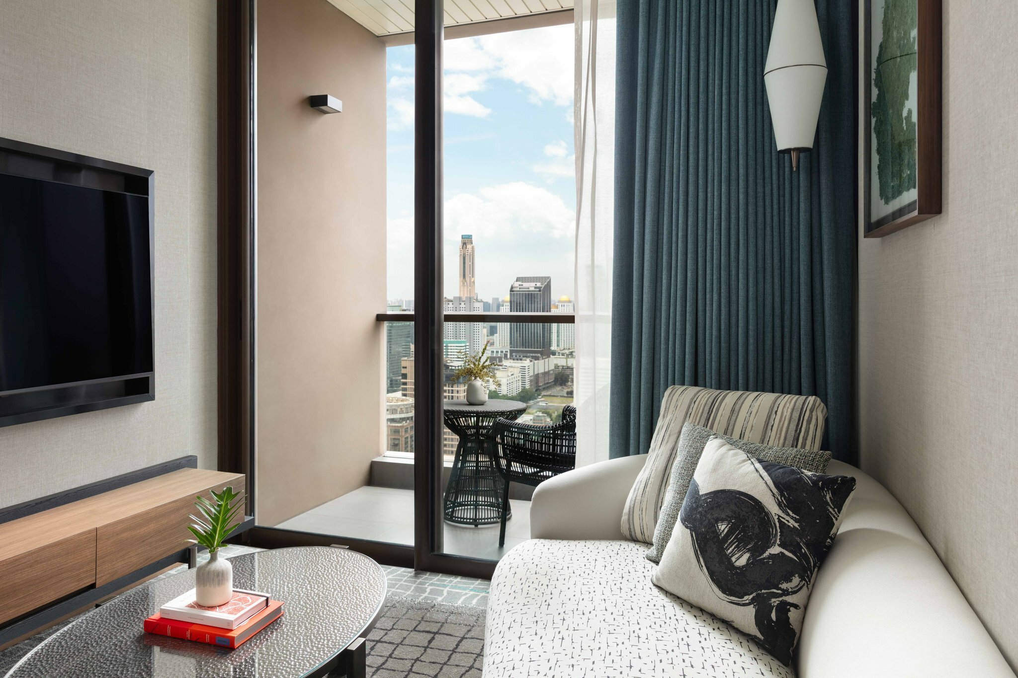 Фото Kimpton Maa-Lai Bangkok