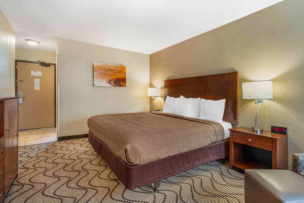 Фото Best Western John Muir Inn