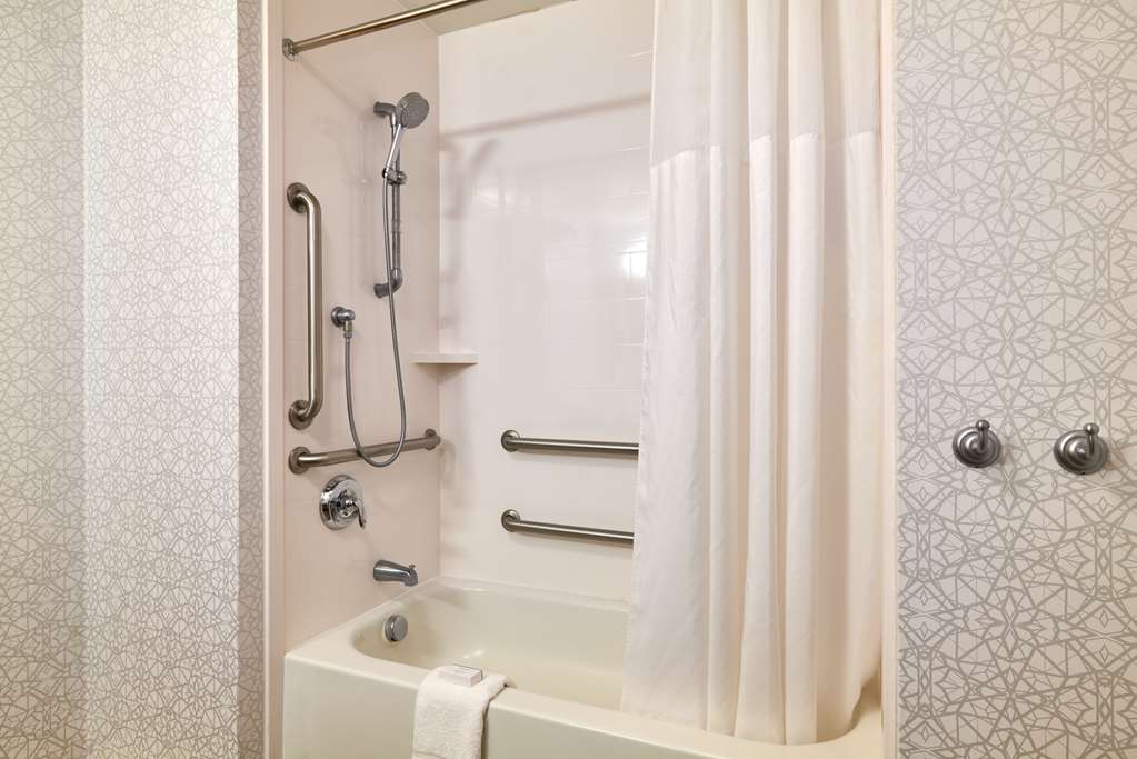 Фото Hilton Garden Inn Bloomington