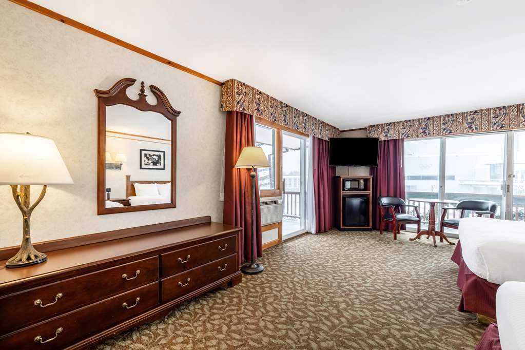 Фото Best Western Adirondack Inn