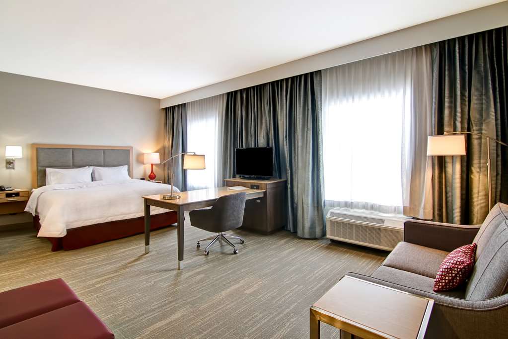 Фото Hampton Inn & Suites by Hilton Grande Prairie