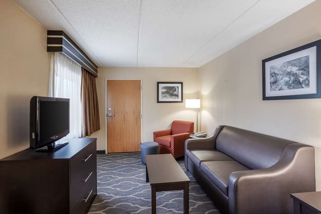 Фото Best Western Inn At Blakeslee-pocono