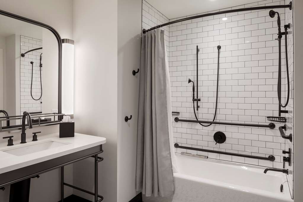 Фото Canopy by Hilton Boston Downtown