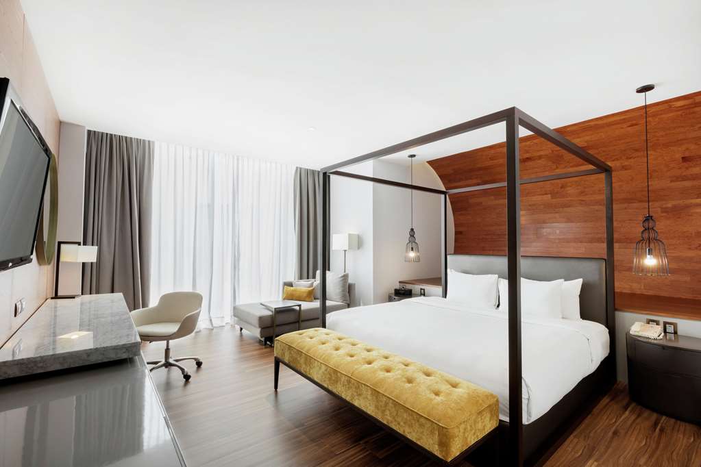 Фото Hilton Garden Inn Mexico City Santa Fe