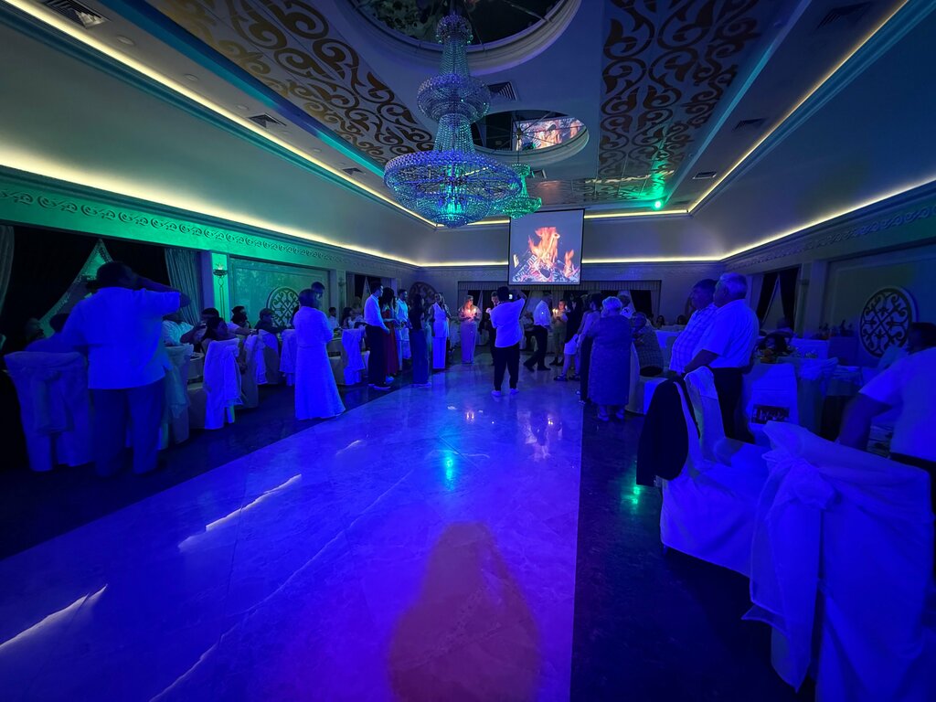 Restaurant Altyn Shatyr, Aksay, photo