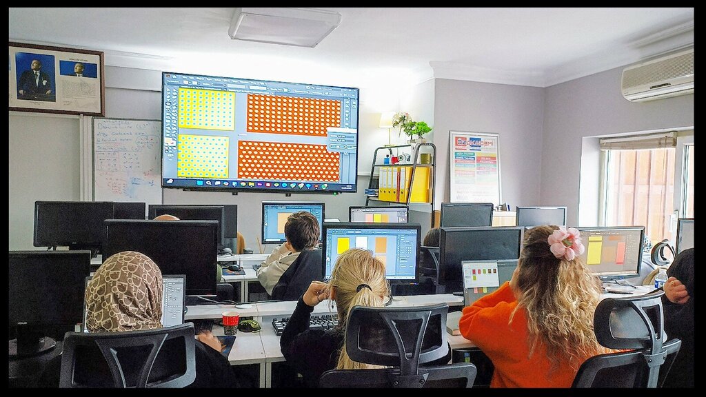 Computer courses Ozakademi, Istanbul, photo